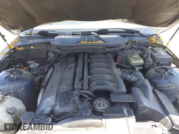 ✅ 1995 BMW 3 Series 325i • VIN: WBABJ6320SJD38064 • Лот: 42671067. Опубликован ранее на IAAI с пробегом 115 590 миль. Бесплатный доступ к архиву аукционных продаж из США и подробный отчёт об истории автомобиля на DreamBid. Изображение 10.