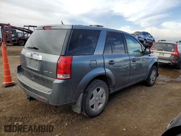 ✅ 2006 Saturn VUE • VIN: 5GZCZ63486S835957 • Lot: 48128105. Wystawiony na Copart z przebiegiem 253 736 mil. Bezpłatny archiwum sprzedaży aukcyjnych z USA i szczegółowy raport historii pojazdu na DreamBid. Zdjęcie 3.