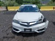 ✅ 2017 Acura ILX Premium • VIN: 19UDE2F74HA001520 • Lot: 42614248. Wystawiony na IAAI z przebiegiem 82 660 mil. Bezpłatny archiwum sprzedaży aukcyjnych z USA i szczegółowy raport historii pojazdu na DreamBid. Zdjęcie 12.