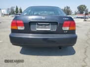 ✅ 1998 Honda Civic LX • VIN: 2HGEJ6570WH600440 • Lot: 59898505. Listed on Copart with 205,553 mi. Free auction sales archive from the USA and detailed vehicle history report at DreamBid. Image 6.