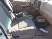 ✅ 2001 Ford Explorer Sport Trac • VIN: 1FMZU77E81UC98101 • Lot: 43143062. Wystawiony na IAAI z przebiegiem 183 323 mil. Bezpłatny archiwum sprzedaży aukcyjnych z USA i szczegółowy raport historii pojazdu na DreamBid. Zdjęcie 5.