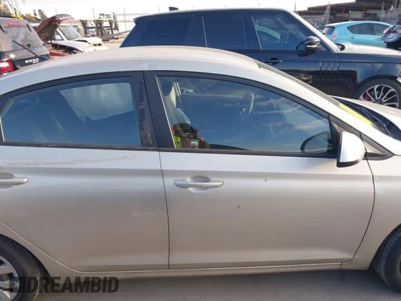 ✅ 2020 Hyundai Accent SE • VIN: 3KPC24A64LE106108 • Лот: 41323782. Опубликован ранее на IAAI с пробегом 85 452 миль. Бесплатный доступ к архиву аукционных продаж из США и подробный отчёт об истории автомобиля на DreamBid. Изображение 14.