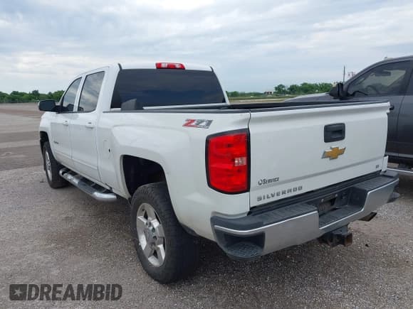 ✅ 2017 Chevrolet Silverado 2500HD LT • VIN: 1GC1KVEG6HF101957 • Lot: 42343984. Listed on IAAI with 313,934 mi. Free auction sales archive from the USA and detailed vehicle history report at DreamBid. Image 3.