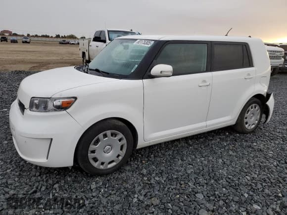 ✅ 2008 Scion xB • VIN: JTLKE50E481058562 • Lot: 80175305. Wystawiony na Copart z przebiegiem 185 697 mil. Bezpłatny archiwum sprzedaży aukcyjnych z USA i szczegółowy raport historii pojazdu na DreamBid. Zdjęcie 1.