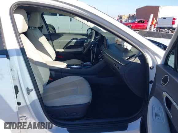 ✅ 2023 Hyundai Sonata Limited • VIN: KMHL34J2XPA288380 • Лот: 43384292. Опубликован ранее на IAAI с пробегом 60 816 миль. Бесплатный доступ к архиву аукционных продаж из США и подробный отчёт об истории автомобиля на DreamBid. Изображение 5.