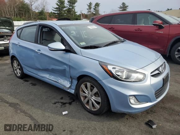 ✅ 2013 Hyundai Accent SE • VIN: KMHCU5AE8DU117781 • Лот: 78880864. Опубликован ранее на Copart с пробегом 95 189 миль. Бесплатный доступ к архиву аукционных продаж из США и подробный отчёт об истории автомобиля на DreamBid. Изображение 4.