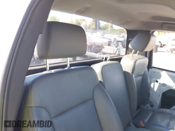 ✅ 2014 Chevrolet Silverado 1500 Work Truck • VIN: 1GCNCPEH7EZ143826 • Lot: 43304347. Listed on IAAI with 170,747 mi. Free auction sales archive from the USA and detailed vehicle history report at DreamBid. Image 8.