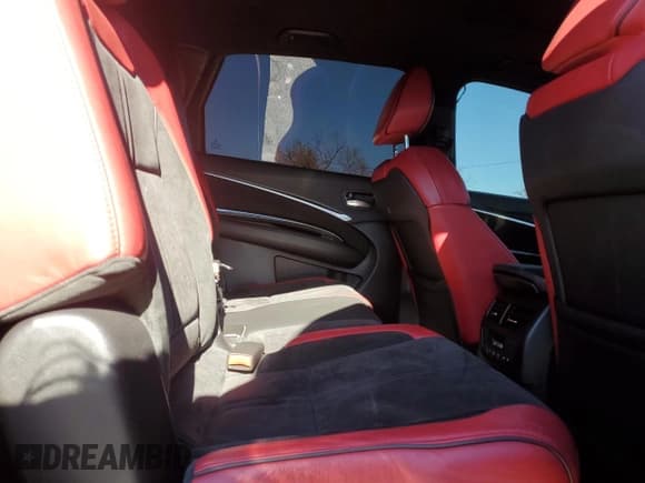 ✅ 2019 Acura MDX Technology • VIN: 5J8YD4H00KL007701 • Lot: 85509715. Wystawiony na Copart z przebiegiem 66 012 mil. Bezpłatny archiwum sprzedaży aukcyjnych z USA i szczegółowy raport historii pojazdu na DreamBid. Zdjęcie 11.