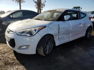 ✅ 2013 Hyundai Veloster w/Gray Int • VIN: KMHTC6AD0DU114860 • Lot: 83855724. Wystawiony na Copart z przebiegiem 90 329 mil. Bezpłatny archiwum sprzedaży aukcyjnych z USA i szczegółowy raport historii pojazdu na DreamBid. Zdjęcie 1.
