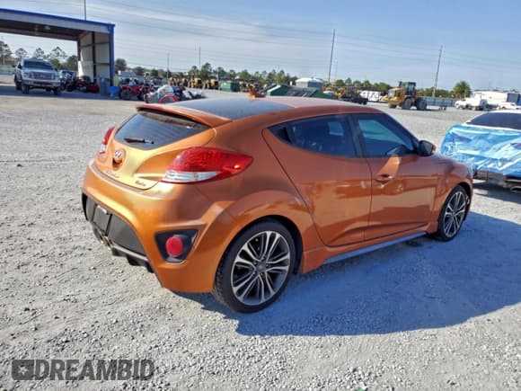 ✅ 2016 Hyundai Veloster Turbo Rally Edition • VIN: KMHTC6AEXGU289940 • Лот: 95263385. Опубликован ранее на Copart с пробегом 57 476 миль. Бесплатный доступ к архиву аукционных продаж из США и подробный отчёт об истории автомобиля на DreamBid. Изображение 3.
