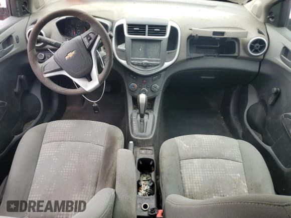 ✅ 2017 Chevrolet Sonic LS • VIN: 1G1JB5SH5H4135986 • Lot: 84257255. Listed on Copart with 192,655 mi. Free auction sales archive from the USA and detailed vehicle history report at DreamBid. Image 8.