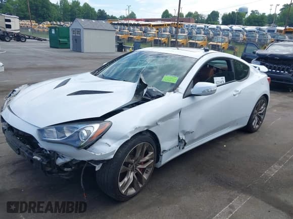 ✅ 2015 Hyundai Genesis Coupe R-Spec • VIN: KMHHU6KJ4FU127511 • Lot: 42214070. Wystawiony na IAAI z przebiegiem Nie podano. Bezpłatny archiwum sprzedaży aukcyjnych z USA i szczegółowy raport historii pojazdu na DreamBid. Zdjęcie 20.