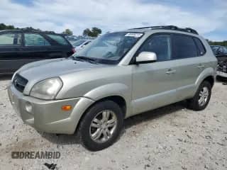 2008 Hyundai Tucson SE with VIN KM8JN72D08U733146, listed as a Copart auction lot 80809215 with 173,666 mi miles and Clean title. Bid and sale history available at DreamBid. Image 1.