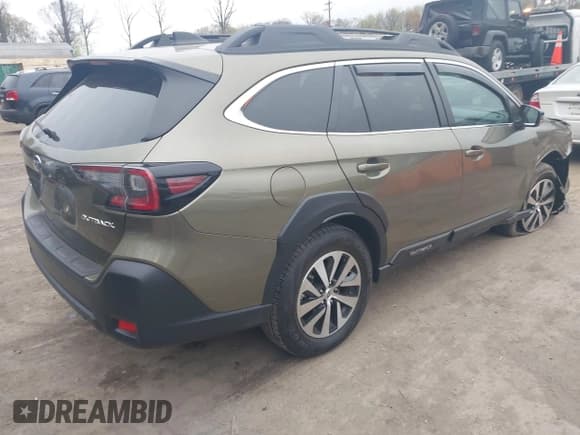 ✅ 2024 Subaru Outback Premium • VIN: 4S4BTACC5R3273650 • Lot: 42013071. Listed on IAAI with 13,248 mi. Free auction sales archive from the USA and detailed vehicle history report at DreamBid. Image 4.