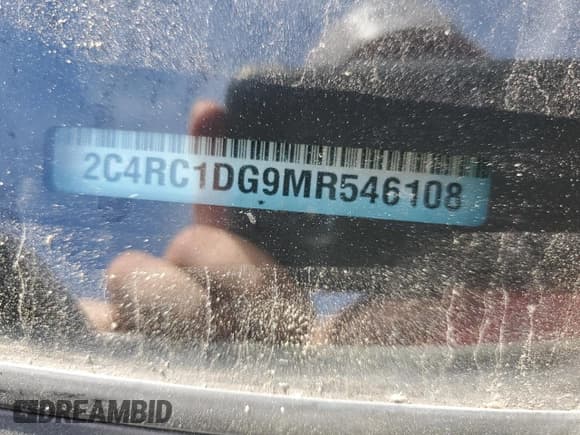 ✅ 2021 Chrysler Voyager LXi • VIN: 2C4RC1DG9MR546108 • Lot: 84750245. Wystawiony na Copart z przebiegiem 118 124 mil. Bezpłatny archiwum sprzedaży aukcyjnych z USA i szczegółowy raport historii pojazdu na DreamBid. Zdjęcie 13.