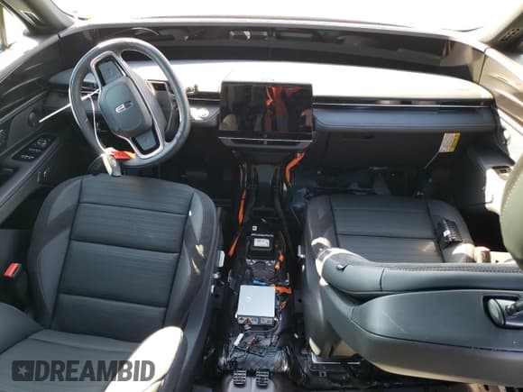 ✅ 2025 Lincoln Nautilus Reserve • VIN: 5LMPJ8K44SJ901727 • Lot: 87432845. Wystawiony na Copart z przebiegiem Nie podano. Bezpłatny archiwum sprzedaży aukcyjnych z USA i szczegółowy raport historii pojazdu na DreamBid. Zdjęcie 8.