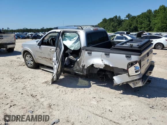 ✅ 2008 Ford Explorer Sport Trac Limited • VIN: 1FMEU33E68UA28260 • Лот: 71092935. Опубликован ранее на Copart с пробегом Не указан. Бесплатный доступ к архиву аукционных продаж из США и подробный отчёт об истории автомобиля на DreamBid. Изображение 2.