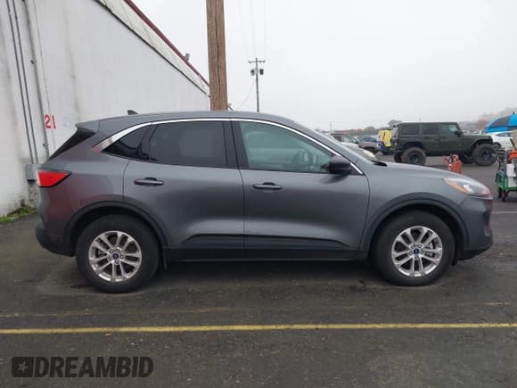 ✅ 2022 Ford Escape SE Hybrid • VIN: 1FMCU9BZ0NUB08809 • Lot: 43664569. Listed on IAAI with 26,211 mi. Free auction sales archive from the USA and detailed vehicle history report at DreamBid. Image 13.