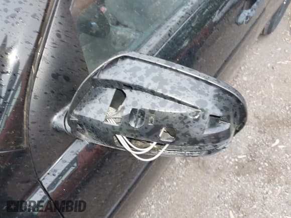 ✅ 2010 Hyundai Accent GLS • VIN: KMHCN4AC1AU445545 • Лот: 42175319. Опубликован ранее на IAAI с пробегом 70 000 миль. Бесплатный доступ к архиву аукционных продаж из США и подробный отчёт об истории автомобиля на DreamBid. Изображение 12.