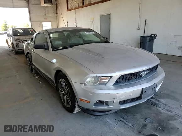 ✅ 2012 Ford Mustang Premium • VIN: 1ZVBP8AM2C5225125 • Lot: 86288375. Listed on Copart with 102,621 mi. Free auction sales archive from the USA and detailed vehicle history report at DreamBid. Image 12.