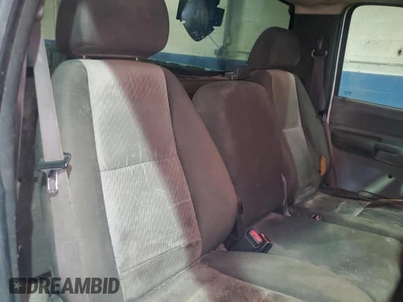 ✅ 2009 GMC Sierra 1500 • VIN: 1GTHC44K99E143963 • Лот: 46237435. Опубликован ранее на Copart с пробегом 463 492 миль. Бесплатный доступ к архиву аукционных продаж из США и подробный отчёт об истории автомобиля на DreamBid. Изображение 10.