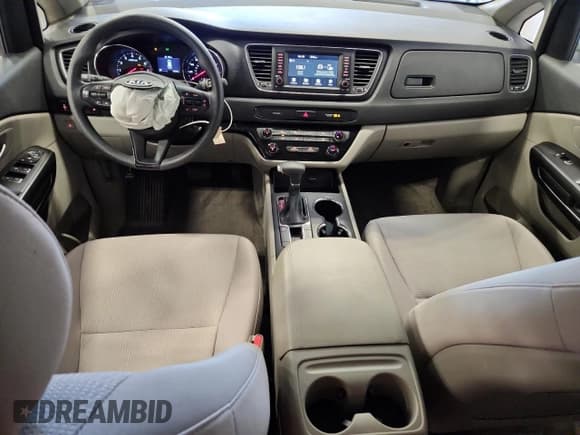 ✅ 2019 Kia Sedona EX • VIN: KNDMB5C10K6523466 • Lot: 90483765. Wystawiony na Copart z przebiegiem 75 006 mil. Bezpłatny archiwum sprzedaży aukcyjnych z USA i szczegółowy raport historii pojazdu na DreamBid. Zdjęcie 8.