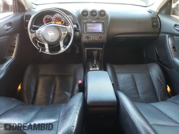 ✅ 2010 Nissan Altima SR • VIN: 1N4BL2APXAN469727 • Lot: 81606395. Wystawiony na Copart z przebiegiem 171 378 mil. Bezpłatny archiwum sprzedaży aukcyjnych z USA i szczegółowy raport historii pojazdu na DreamBid. Zdjęcie 8.