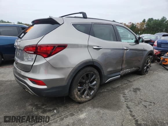 ✅ 2017 Hyundai Santa Fe Ultimate • VIN: 5XYZW4LA7HG466970 • Lot: 90103855. Wystawiony na Copart z przebiegiem 81 904 mil. Bezpłatny archiwum sprzedaży aukcyjnych z USA i szczegółowy raport historii pojazdu na DreamBid. Zdjęcie 3.