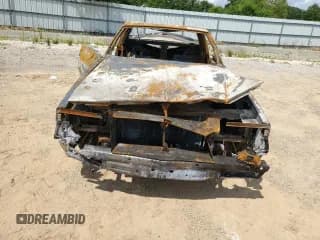 ✅ 1985 Chevrolet Monte Carlo Sport SS • VIN: 1G1GZ37GXFR115095 • Лот: 62680814. Опубликован ранее на Copart с пробегом Не указан. Бесплатный доступ к архиву аукционных продаж из США и подробный отчёт об истории автомобиля на DreamBid. Изображение 5.