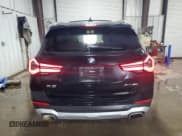 ✅ 2022 BMW X3 xDrive30i • VIN: 5UX53DP00N9L88570 • Lot: 90847895. Wystawiony na Copart z przebiegiem 171 915 mil. Bezpłatny archiwum sprzedaży aukcyjnych z USA i szczegółowy raport historii pojazdu na DreamBid. Zdjęcie 6.