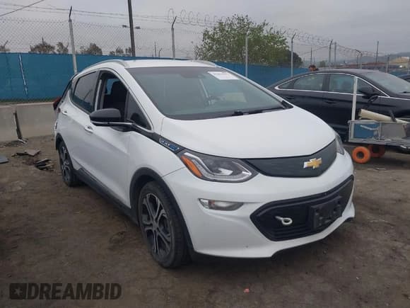 ✅ 2017 Chevrolet Bolt EV Premier • VIN: 1G1FX6S09H4185586 • Lot: 41894393. Wystawiony na IAAI z przebiegiem 168 479 mil. Bezpłatny archiwum sprzedaży aukcyjnych z USA i szczegółowy raport historii pojazdu na DreamBid. Zdjęcie 1.