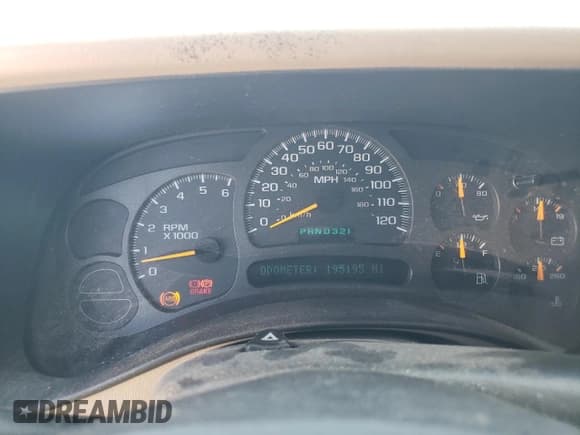 ✅ 2004 Chevrolet Silverado 1500 LS • VIN: 2GCEC19T341275923 • Лот: 70337044. Опубликован ранее на Copart с пробегом 195 195 миль. Бесплатный доступ к архиву аукционных продаж из США и подробный отчёт об истории автомобиля на DreamBid. Изображение 9.