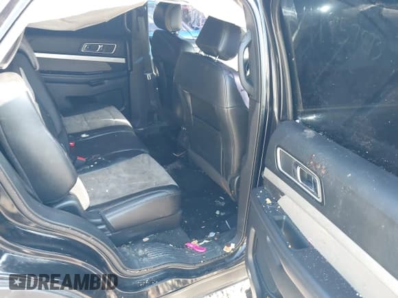 ✅ 2017 Ford Explorer XLT • VIN: 1FM5K8D8XHGA30913 • Lot: 41957873. Wystawiony na IAAI z przebiegiem 146 872 mil. Bezpłatny archiwum sprzedaży aukcyjnych z USA i szczegółowy raport historii pojazdu na DreamBid. Zdjęcie 8.