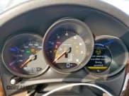 ✅ 2019 Porsche Macan • VIN: WP1AA2A51KLB01667 • Lot: 71526245. Wystawiony na Copart z przebiegiem 83 706 mil. Bezpłatny archiwum sprzedaży aukcyjnych z USA i szczegółowy raport historii pojazdu na DreamBid. Zdjęcie 9.