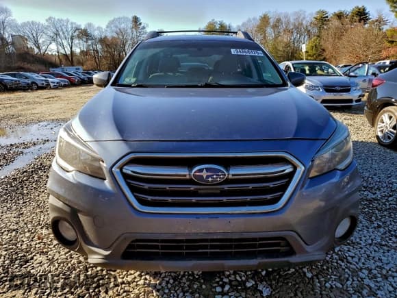 ✅ 2018 Subaru Outback Premium • VIN: 4S4BSACC6J3250630 • Lot: 94868425. Listed on Copart with 238,336 mi. Free auction sales archive from the USA and detailed vehicle history report at DreamBid. Image 5.