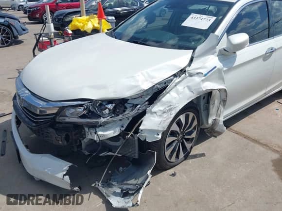 2017 Honda Accord EX-L z VIN JHMCR6F55HC018723, wystawiony jako IAAI lot #43374773 z przebiegiem 107 274 mil mil oraz . Historia ofert i sprzedaży dostępna na DreamBid. Obrazek 6.
