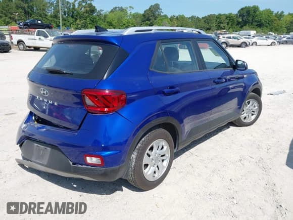 ✅ 2020 Hyundai Venue SEL • VIN: KMHRC8A32LU040238 • Lot: 42160843. Listed on IAAI with 55,690 mi. Free auction sales archive from the USA and detailed vehicle history report at DreamBid. Image 4.