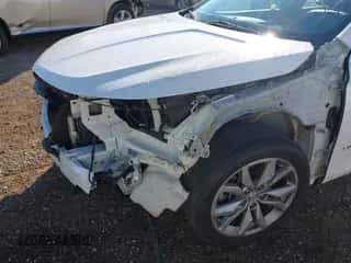 2020 Chevrolet Impala LT z VIN 1G11Z5S33LU114000, wystawiony jako IAAI lot #43234977 z przebiegiem 128 606 mil mil oraz . Historia ofert i sprzedaży dostępna na DreamBid. Obrazek 6.