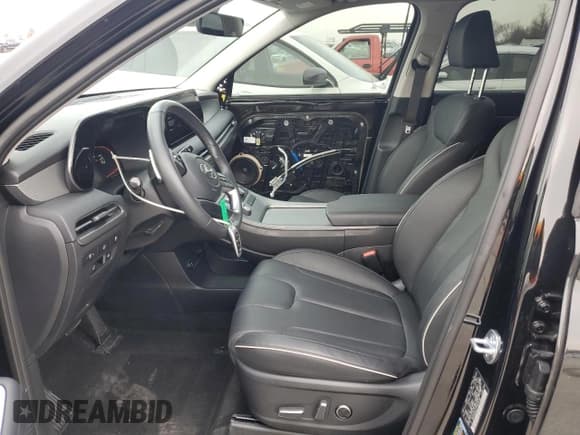 ✅ 2024 Hyundai Palisade XRT • VIN: KM8R3DGEXRU655338 • Лот: 84805924. Опубликован ранее на Copart с пробегом 19 621 миль. Бесплатный доступ к архиву аукционных продаж из США и подробный отчёт об истории автомобиля на DreamBid. Изображение 7.