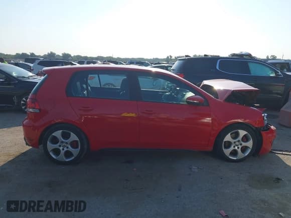 ✅ 2010 Volkswagen Golf GTI • VIN: WVWGV7AJ3AW151218 • Lot: 43183862. Listed on IAAI with 130,662 mi. Free auction sales archive from the USA and detailed vehicle history report at DreamBid. Image 13.