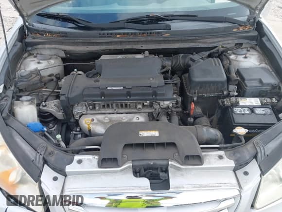 ✅ 2010 Hyundai Elantra GLS • VIN: KMHDU4AD4AU169989 • Lot: 42383068. Listed on IAAI with 123,324 mi. Free auction sales archive from the USA and detailed vehicle history report at DreamBid. Image 10.