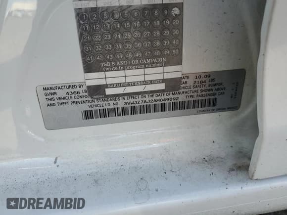 ✅ 2010 Volkswagen Jetta S • VIN: 3VWJZ7AJ2AM049092 • Лот: 52806955. Опубликован ранее на Copart с пробегом 251 408 миль. Бесплатный доступ к архиву аукционных продаж из США и подробный отчёт об истории автомобиля на DreamBid. Изображение 14.