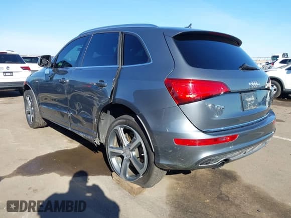 ✅ 2016 Audi Q5 Premium Plus • VIN: WA1D7AFP4GA133222 • Лот: 43781061. Опубликован ранее на IAAI с пробегом 105 113 миль. Бесплатный доступ к архиву аукционных продаж из США и подробный отчёт об истории автомобиля на DreamBid. Изображение 3.