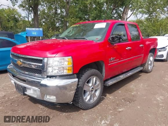 2013 Chevrolet Silverado 1500 LT с VIN 3GCPCSE00DG380842, выставлен на аукционе IAAI как лот 43295532 с пробегом 162 781 миль миль и . История ставок и продаж доступна на DreamBid. Изображение 2.