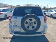 ✅ 2012 Toyota RAV4 • VIN: 2T3ZF4DV4CW149966 • Lot: 43605548. Listed on IAAI with 154,468 mi. Free auction sales archive from the USA and detailed vehicle history report at DreamBid. Image 16.