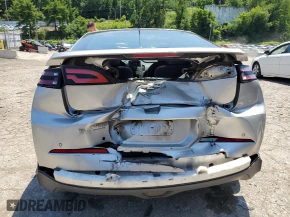 ✅ 2013 Chevrolet Volt • VIN: 1G1RB6E49DU145593 • Lot: 60851864. Wystawiony na Copart z przebiegiem 110 864 mil. Bezpłatny archiwum sprzedaży aukcyjnych z USA i szczegółowy raport historii pojazdu na DreamBid. Zdjęcie 6.