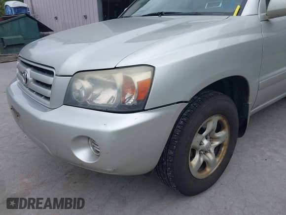 2004 Toyota Highlander z VIN JTEGD21AX40085842, wystawiony jako IAAI lot #43026363 z przebiegiem 306 121 mil mil oraz . Historia ofert i sprzedaży dostępna na DreamBid. Obrazek 10.