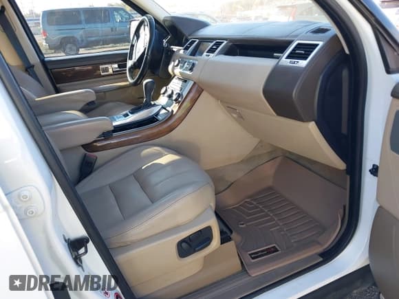 ✅ 2013 Land Rover Range Rover Sport HSE Lux • VIN: SALSK2D4XDA807503 • Lot: 43424091. Listed on IAAI with 96,905 mi. Free auction sales archive from the USA and detailed vehicle history report at DreamBid. Image 5.