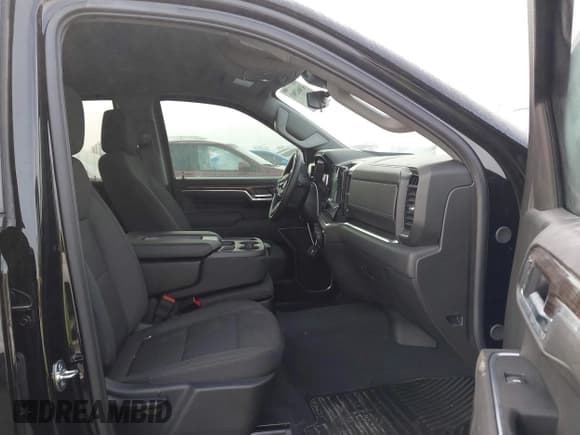 ✅ 2025 Chevrolet Silverado 1500 LT • VIN: 2GCPACED3S1191333 • Лот: 43662961. Опубликован ранее на IAAI с пробегом 3 562 миль. Бесплатный доступ к архиву аукционных продаж из США и подробный отчёт об истории автомобиля на DreamBid. Изображение 5.