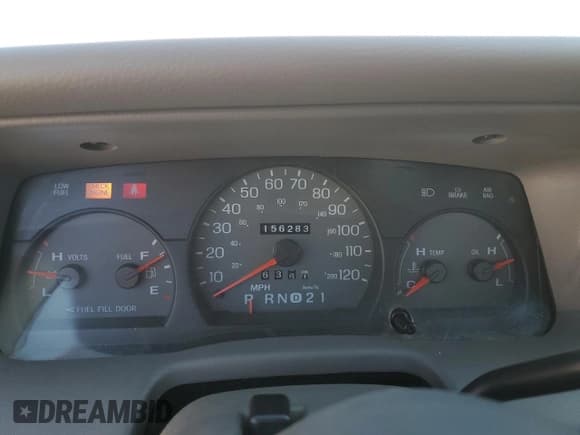 ✅ 2000 Mercury Grand Marquis LS • VIN: 2MEFM75W7YX699174 • Лот: 85171255. Опубликован ранее на Copart с пробегом 156 283 миль. Бесплатный доступ к архиву аукционных продаж из США и подробный отчёт об истории автомобиля на DreamBid. Изображение 9.